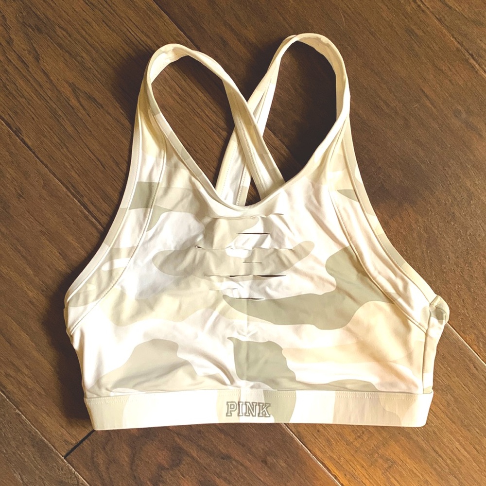 Victoria’s Secret PINK Sports Bra